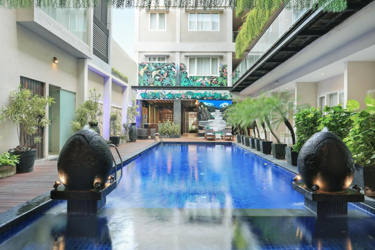 קוטה לומבוק Ohana Hotel Kuta מראה חיצוני תמונה