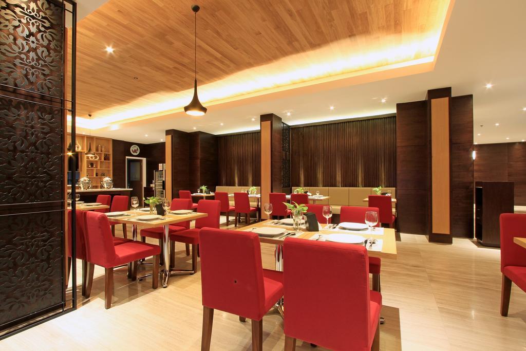קוטה לומבוק Ohana Hotel Kuta מראה חיצוני תמונה