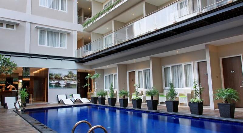 קוטה לומבוק Ohana Hotel Kuta מראה חיצוני תמונה